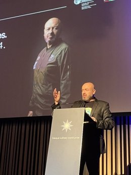 El chef Andrés Torres, ganador del Basque Culinary World Prize