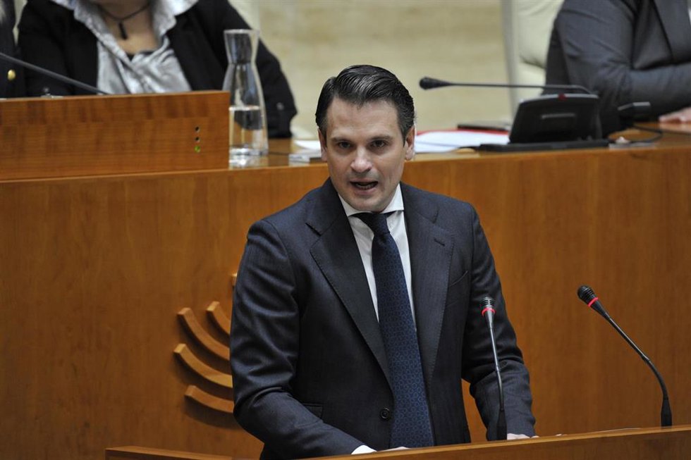 Archivo - El consejero de Presidencia, Interior y Diálogo Social, Abel Bautista, en una imagen de archivo.