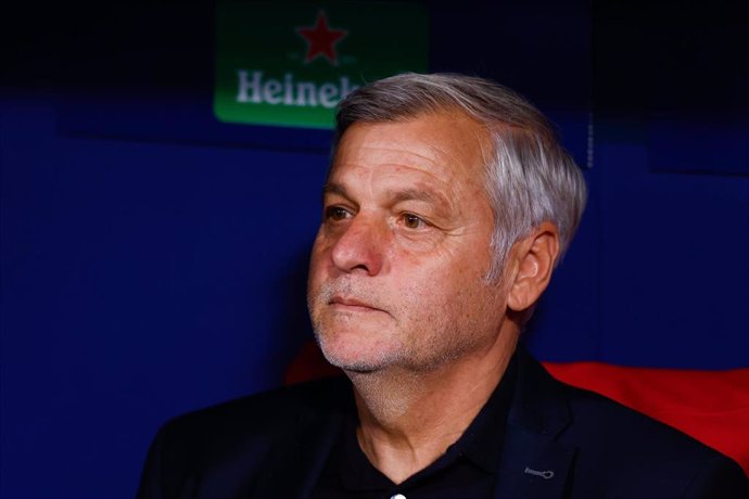 Bruno Genesio, head Coach of LOSC Lille, looks on during the UEFA Champions League 2024/25 League Phase MD3 match between Atletico de Madrid and LOSC Lille at Riyadh Air Metropolitano stadium on October 23, 2024 in Madrid, Spain.