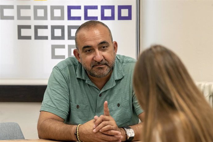 Archivo - El secretario general de CCOO Catalunya, Javier Pacheco, durante una entrevista para Europa Press, a 12 de agosto de 2024, en Barcelona, Catalunya (España)