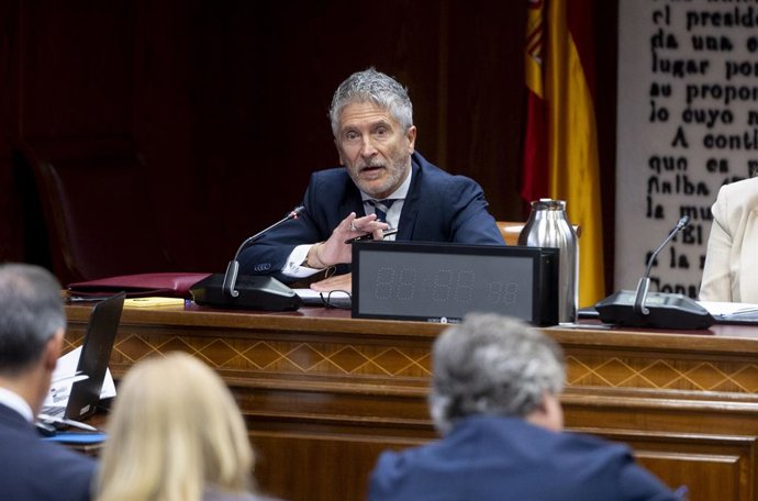 El ministro del Interior, Fernando Grande-Marlaska, comparece en la Comisión de Investigación sobre el caso Koldo, en el Congreso de los Diputados, a 24 de octubre de 2024, en Madrid (España). Marlaska ha comparecido en la Comisión de Investigación so