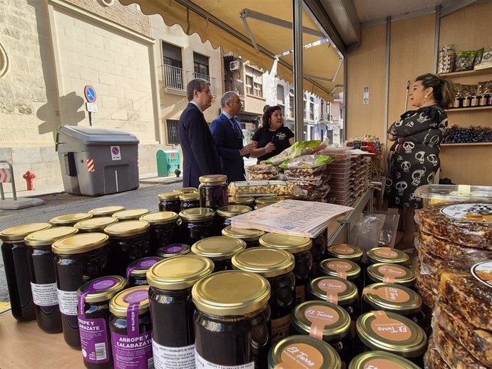 Imagen de la inauguración del Mercado de Todos los Santos