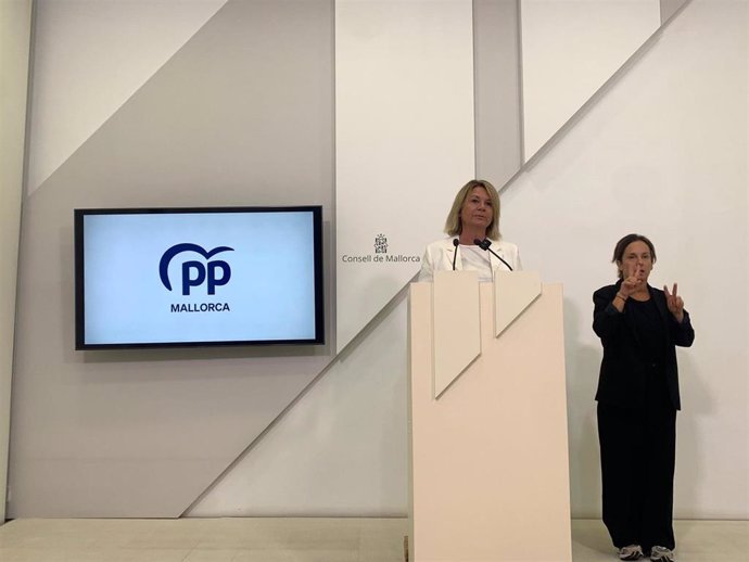 La portavoz del PP en el Consell de Mallorca, Núria Riera.