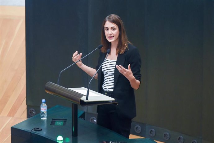 La portavoz de Más Madrid en el Ayuntamiento, Rita Maestre, interviene durante un pleno del Ayuntamiento de Madrid, en el Palacio de Cibeles