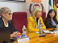 La subdelegada destaca que la Cumbre Hispano-Lusa ha "evidenciado" tres grandes proyectos para Huelva