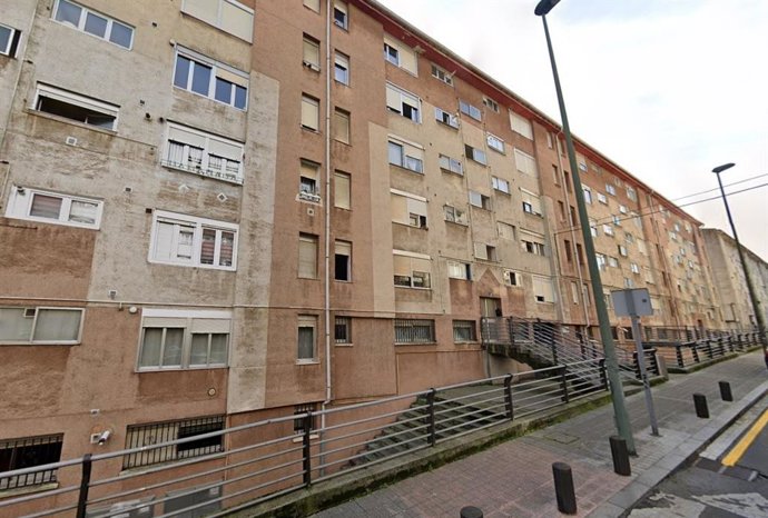 Lanak egingo diren eraikinetako bat