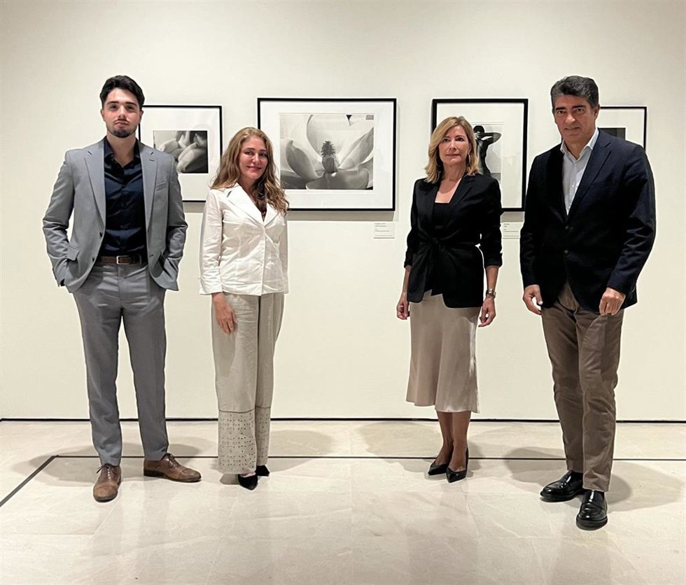 Pablo Gordillo, coordinador de marketing de Soho Boutique Hotels; Lourdes Moreno, directora artística del Museo Carmen Thyssen Málaga; Susana Lloret, vicepresidenta de la Fundació Per Amor a lArt; y Javier Ferrer, gerente del Museo Carmen Thyssen Málaga