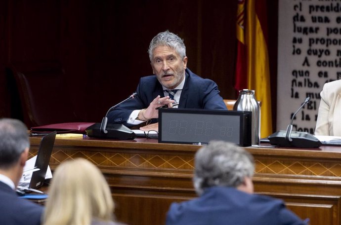 El ministro del Interior, Fernando Grande-Marlaska, comparece en la Comisión de Investigación sobre el ‘caso Koldo’, en el Congreso de los Diputados, a 24 de octubre de 2024, en Madrid (España). Marlaska ha comparecido en la Comisión de Investigación sobr