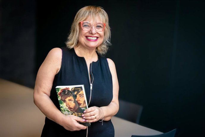 Archivo - L'escriptora Gemma Pasqual i Escriv