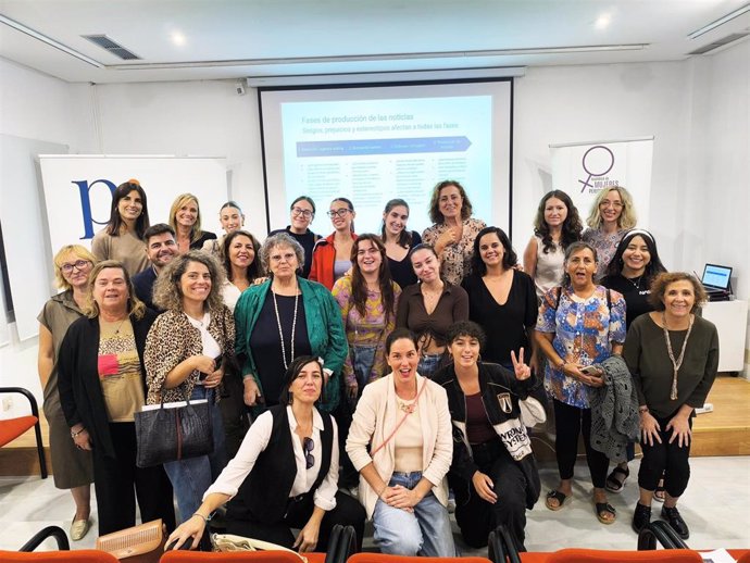 Participantes en el taller sobre periodismo y género.