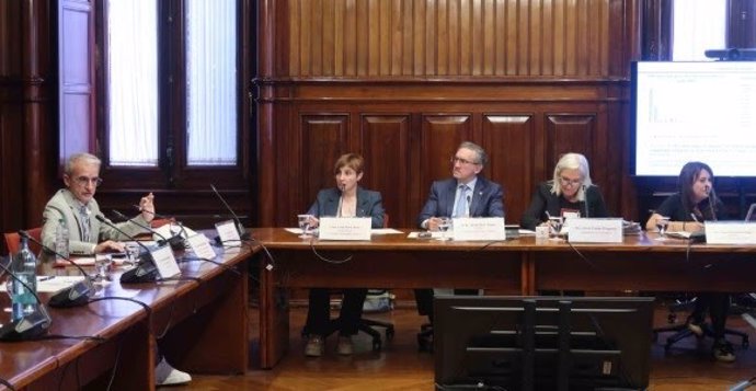 El secretario general de Pimec, Josep Ginesta, durante su comparecencia en la comisión de Empresa y Trabajo del Parlament.