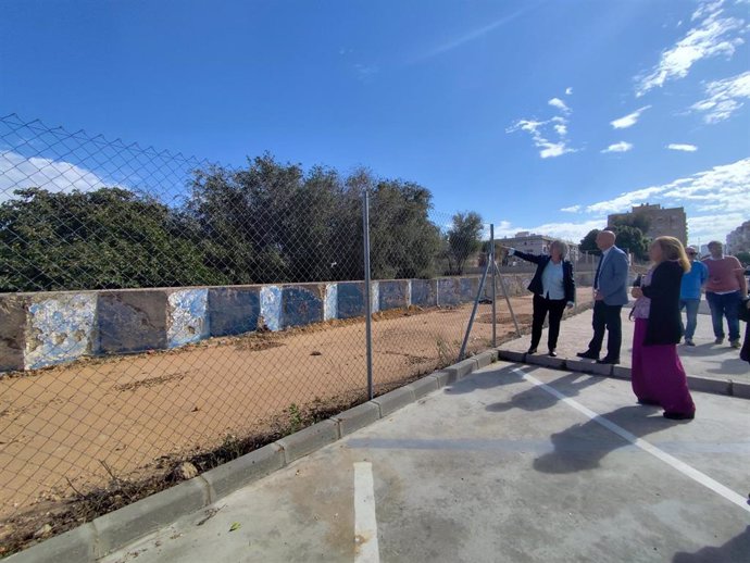 Toscano y Rodríguez, en los terrenos donde se construirán 900 viviendas asequibles.