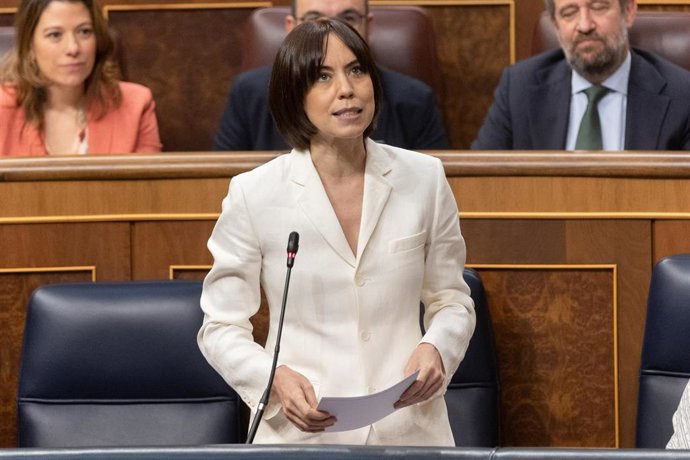 Archivo - La ministra de Ciencia, Innovación y Universidades, Diana Morant, en el Congreso