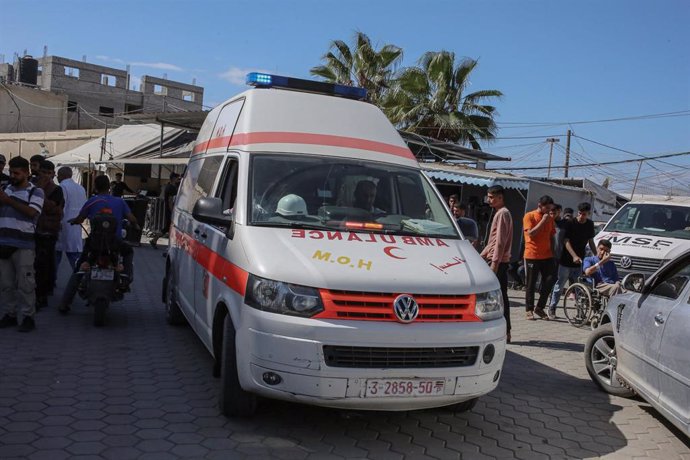 Ambulancias en Deir el Balá, en la Franja de Gaza