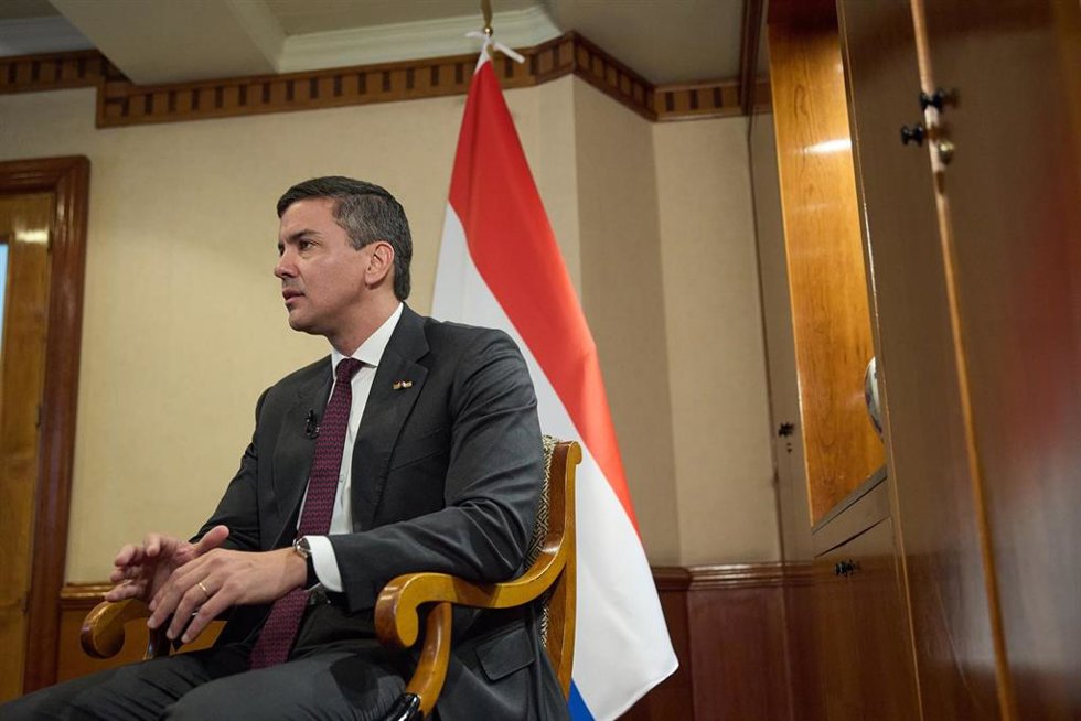 Archivo - El presidente de Paraguay, Santiago Peña