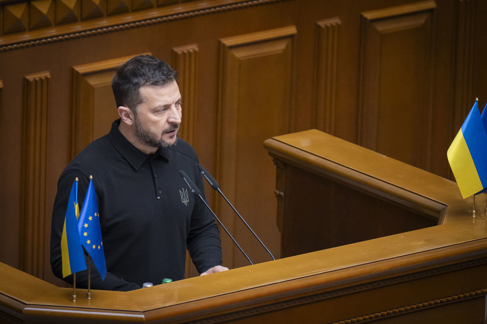 HANDOUT - 16 October 2024, Ukraine, Kiev: Ukrainian President Volodymyr Zelensky speaks during a plenary session of the Ukrainian Parliament.