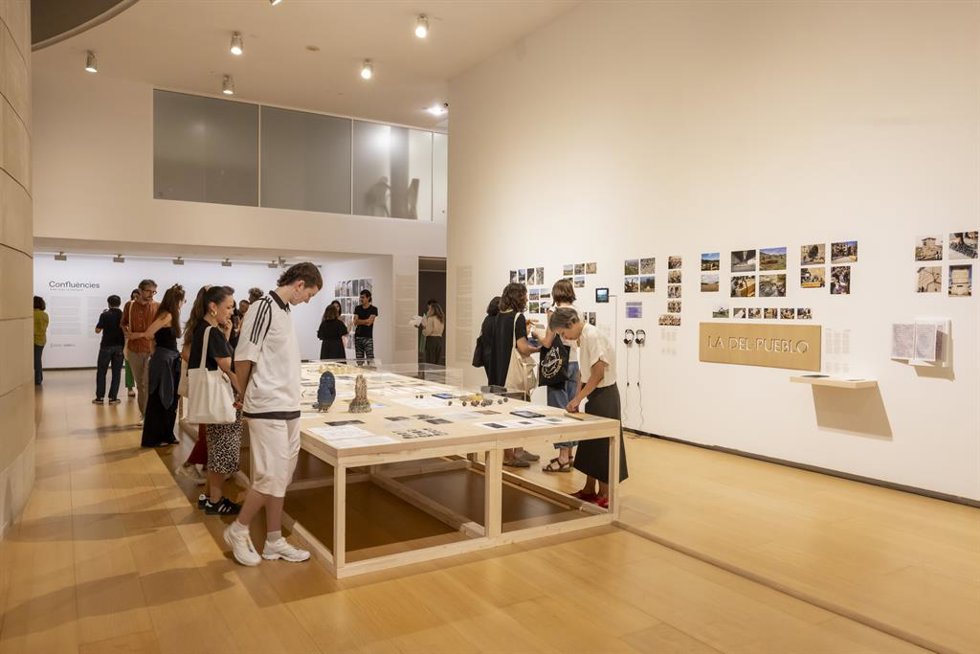 Archivo - El IVAM presenta la exposición 'Confluncies. Entre el archivo y la intervención'