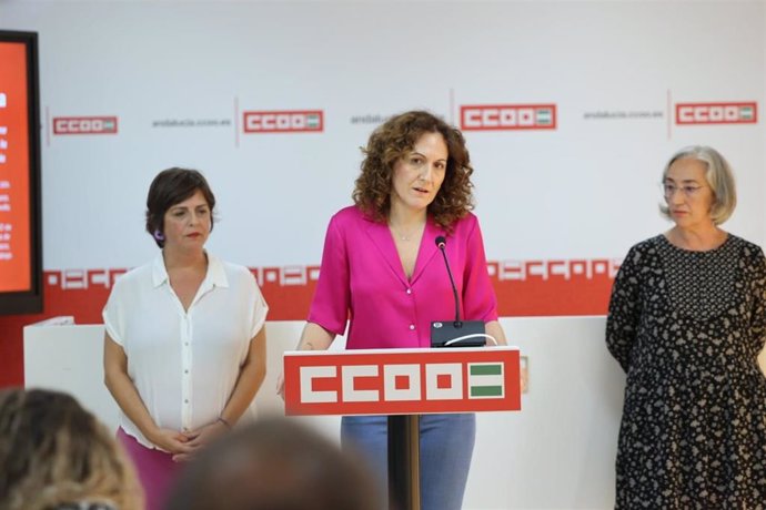 La secretaria general de CCOO Andalucía, Nuria López, en la rueda de prensa en la que anunció las movilizaciones de este sábado 26 de octubre de 2024.