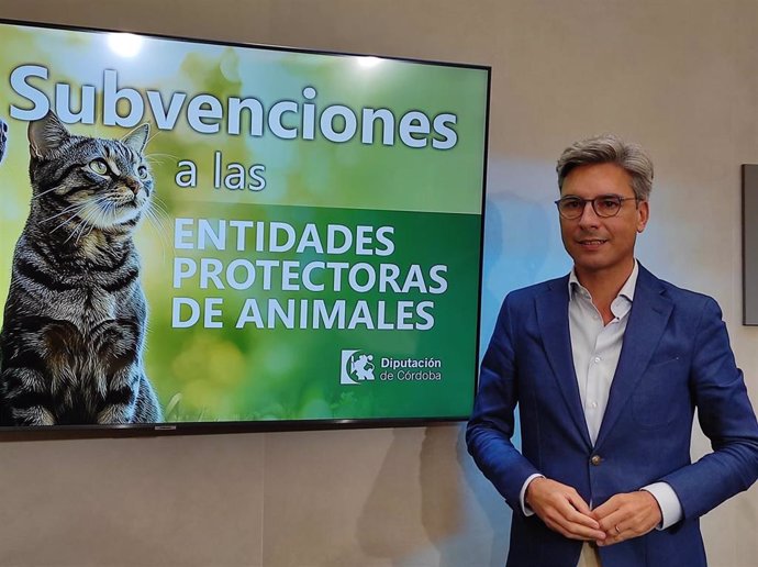 Andrés Lorite, en la presentación de la resolución de ayudas para las protectoras de animales.