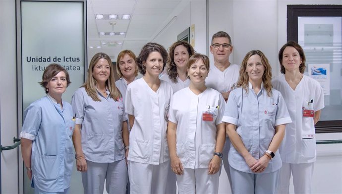 Archivo - Equipo de profesionales de la Unidad de Ictus del Hospital Universitario de Navarra..