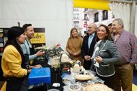 Artesanos alimentarios de Tierra de Sabor se apoyan un año más en la Seminci para promocionar productos en plena calle