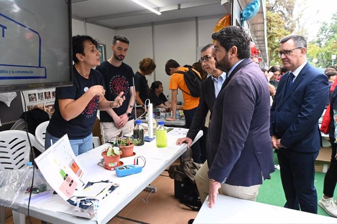 El presidente de la Comunidad, Fernando López Miras, en la inauguración de la XXI Semana de la Ciencia y la Tecnología de la Región de Murcia 2024