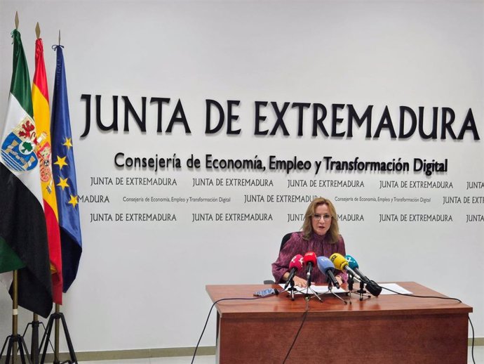 La directora general de Empleo, María José Nevado, en rueda de prensa