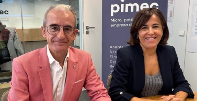 El secretario general de Pimec, Josep Ginesta, y la directora del Área de Trabajo, Sílvia Miró