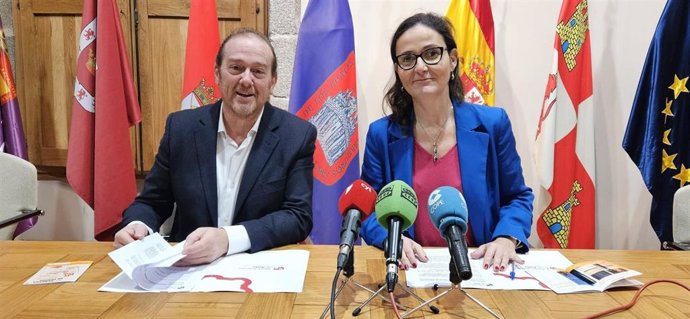 El concejal de Cultura y la teniente de alcalde de Ávila.