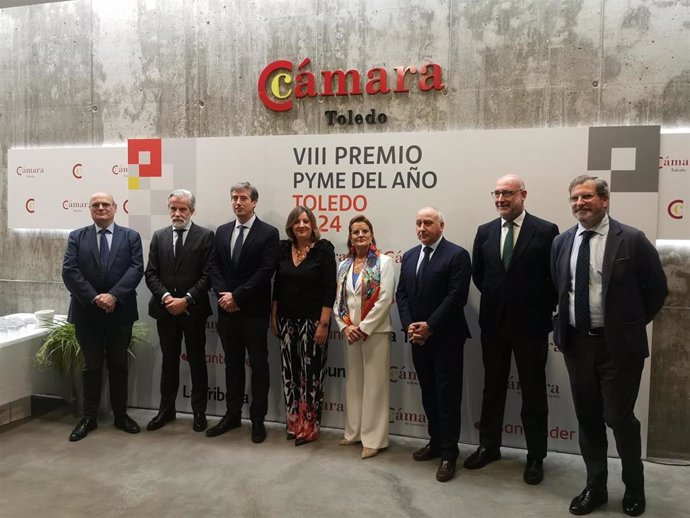 Valquer Laboratorios, recibe el premio Pyme del año 2024 en la Camara de Comercio de Toledo.