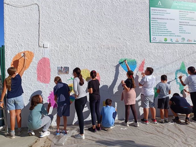 Uno de los talleres de Caleidoscópicas en Jimena.