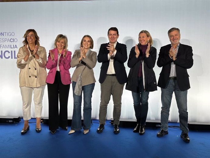 Cuca Gamarra participa en un acto sobre conciliación en la localidad palentina de Becerril