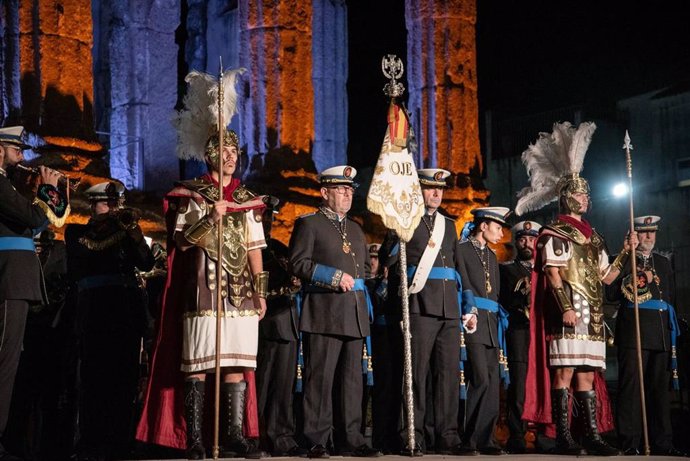 Acto de inauguración del Congreso de Semana Santa y Ciudades Patrimonio de la Humanidad en el Templo de Diana de Mérida