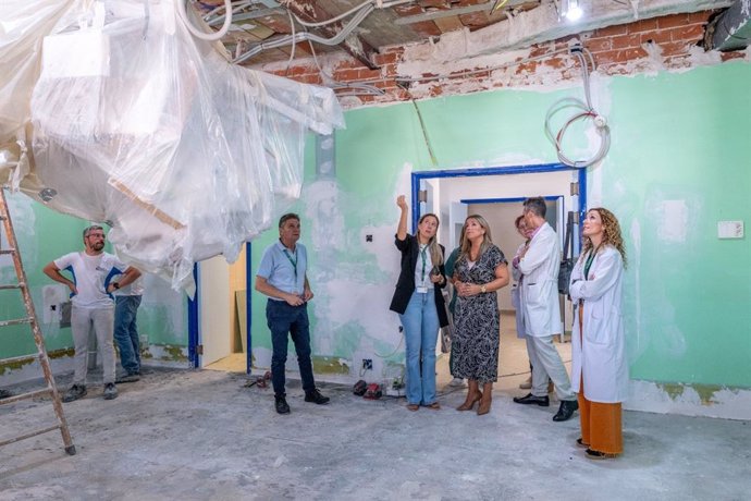 Visita de las reformas del área de paritorios del Hospital Universitario de Jaén.