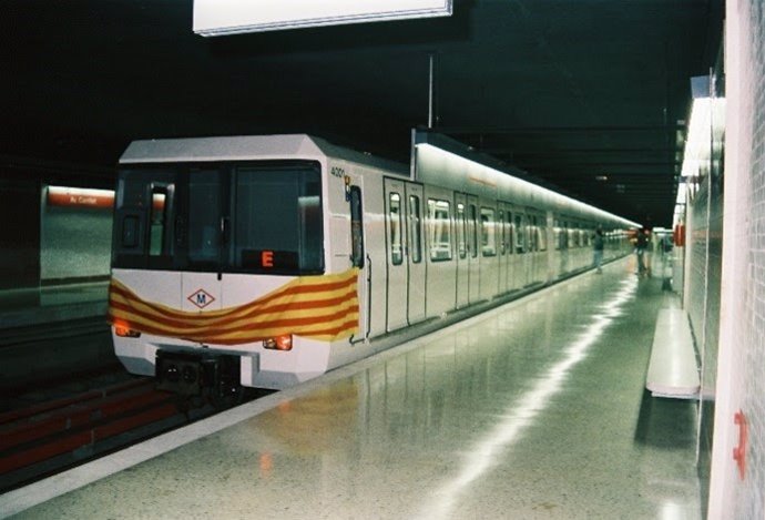 Antiguo convoy del Metro de Barcelona