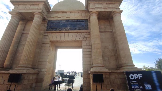 Maratón de piano en la Puerta del Puente de Córdoba previo al XXII Festival de Piano Rafael Orozco.