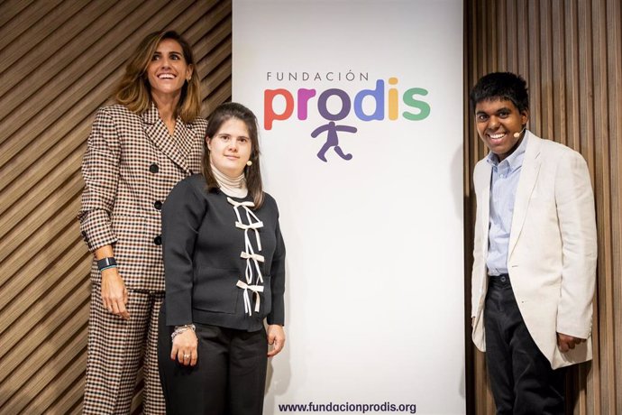 Fundación Prodis lanza su Calendario Solidario para 2025 que da inicio a la celebración de sus 25 años