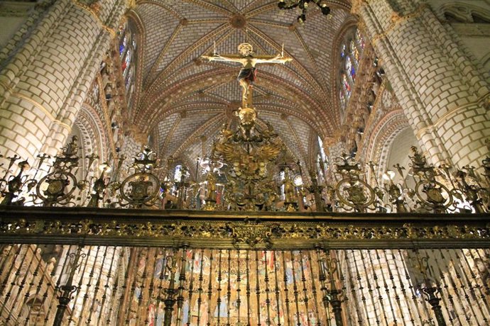 Archivo - Interior de la catedral