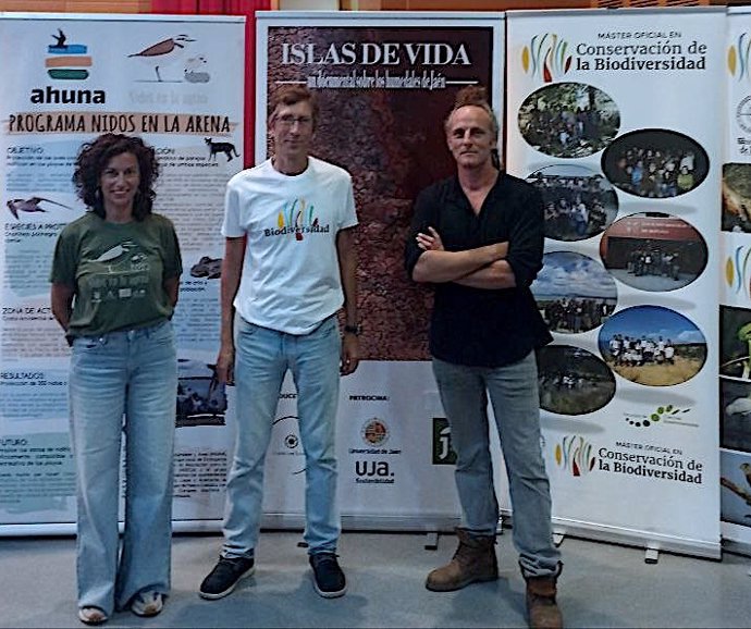 La Universidad de Huelva acoge la presentación del documental 'Islas de vida'.