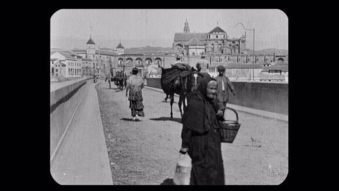 Fotograma de 'Carceleras', de José Buchs, una de las primeras zarzuelas adaptadas al cine español.