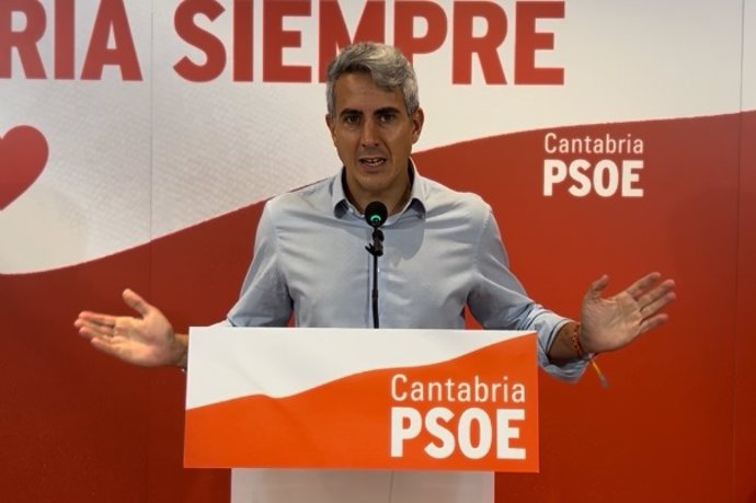 Archivo - El secretario general del PSOE de Cantabria, Pablo Zuloaga.-ARCHIVO