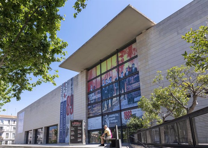 Archivo - Fachada del Institut Valencià d'Art Modern (archivo)