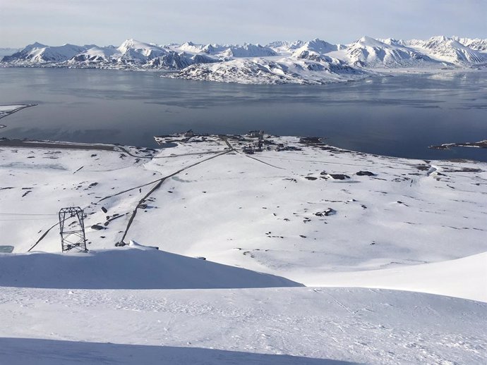 Archivo -  La salida de agua dulce del Ártico suprimió el vuelco de los mares nórdicos y el transporte de calor oceánico durante el último período interglacial.