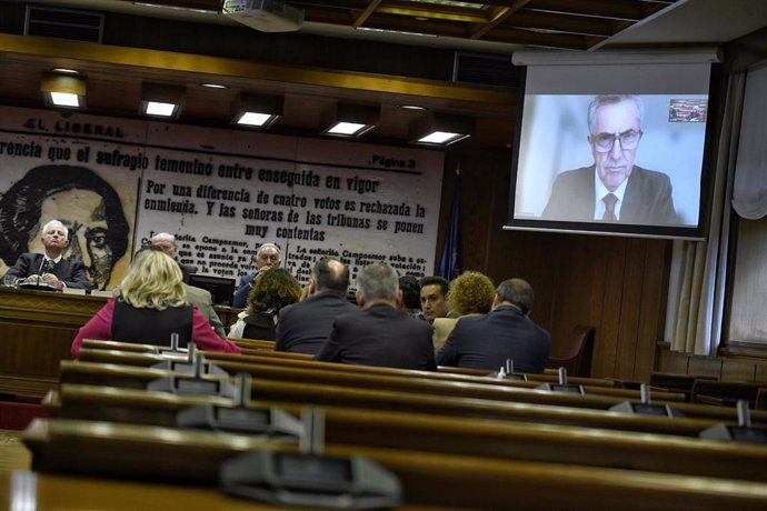 El exdirector de la Guardia Civil Leonardo Marcos González comparece por videoconferencia durante la Comisión de Investigación del 'caso Koldo'