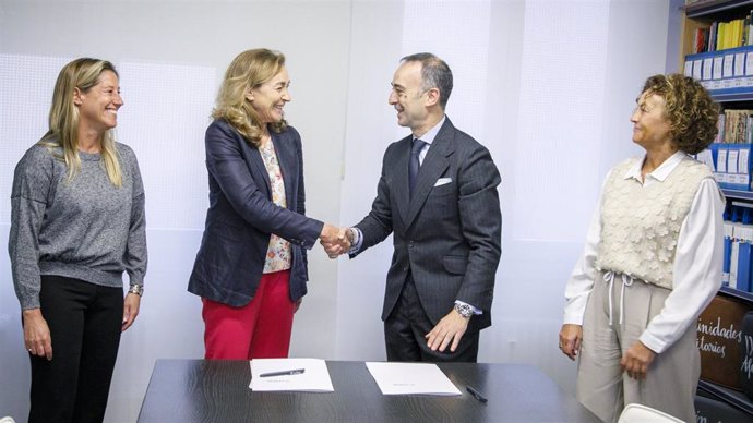 Salud y el Colegios de Abogados ofrecen asesoramiento jurídico integral gratuito en el Centro Asesor de la Mujer