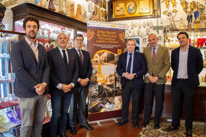 Presentación de la nueva campaña de promoción del comercio de arte sacro