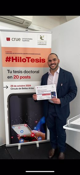 Mario Sergio Pino Hurtado recoge el 3 premio del Concurso Nacional de Divulgación Científica #HiloTesis 2024