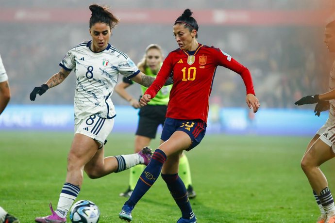 Archivo - Jenni Hermoso of Spain in action during the Women's Nations League, Group D, football match played between Spain and Italy at Pasaron Municipal stadium on December 01, 2023, in Pontevedra, Spain.