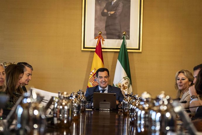 Reunión del Consejo de Gobierno andaluz presidido por Juanma Moreno. (Foto de archivo).