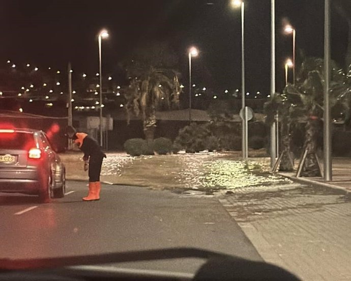 Estado en el que han quedado las calles del municipio almeriense de El Ejido como consecuencia del paso de la DANA.